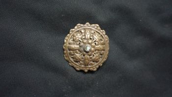 Broach (Bhutan:Koma)