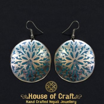 Hand-Made Light Weight Stone Filled White Metal Floral Water Drop Earring