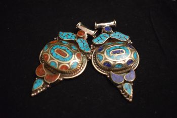 White Metal Stone Crafted Pendant Locket