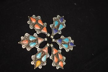 White Metal Stone Crafted Pendant Locket