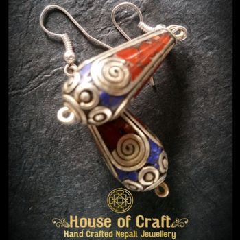 Light Weight Hand-Made Stone Filled White Metal Water Drop Earring