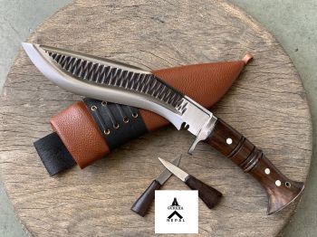Gurkha Nepal Hand-Forged Catla Fish Scale Khukuri Full Tang 8 Inches Rosewood Handle