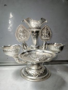 चाँदी पोलिस तामा टिकादानी २० से मि - Silver coated copper tikadani 20cm