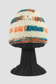 100% Woolen Outside and Polyester Inside Stretchable Soft & Warm Multi-Colored Beanie Hat