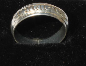 White Metal Spinning Ring