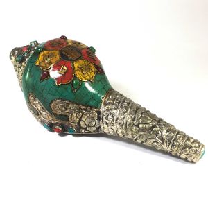 Conch Shell with Om Mani Padme hum, Stone and Metal Setting.