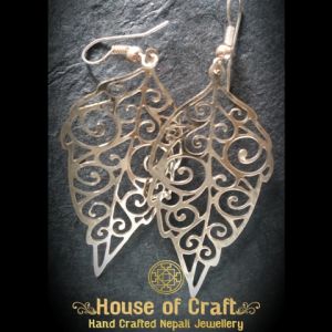 Hand-Made Light Weight White Metal Floral Leaf Earring