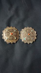Broach (Bhutan:Koma)