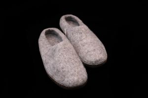Felt shoes (36-40 size )
