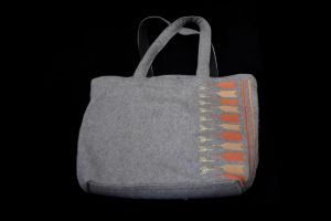 Felt bag -Embroidery in blazer