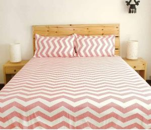 Pink chevron bedsheet