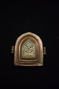Shrine box (Tib: Gau)